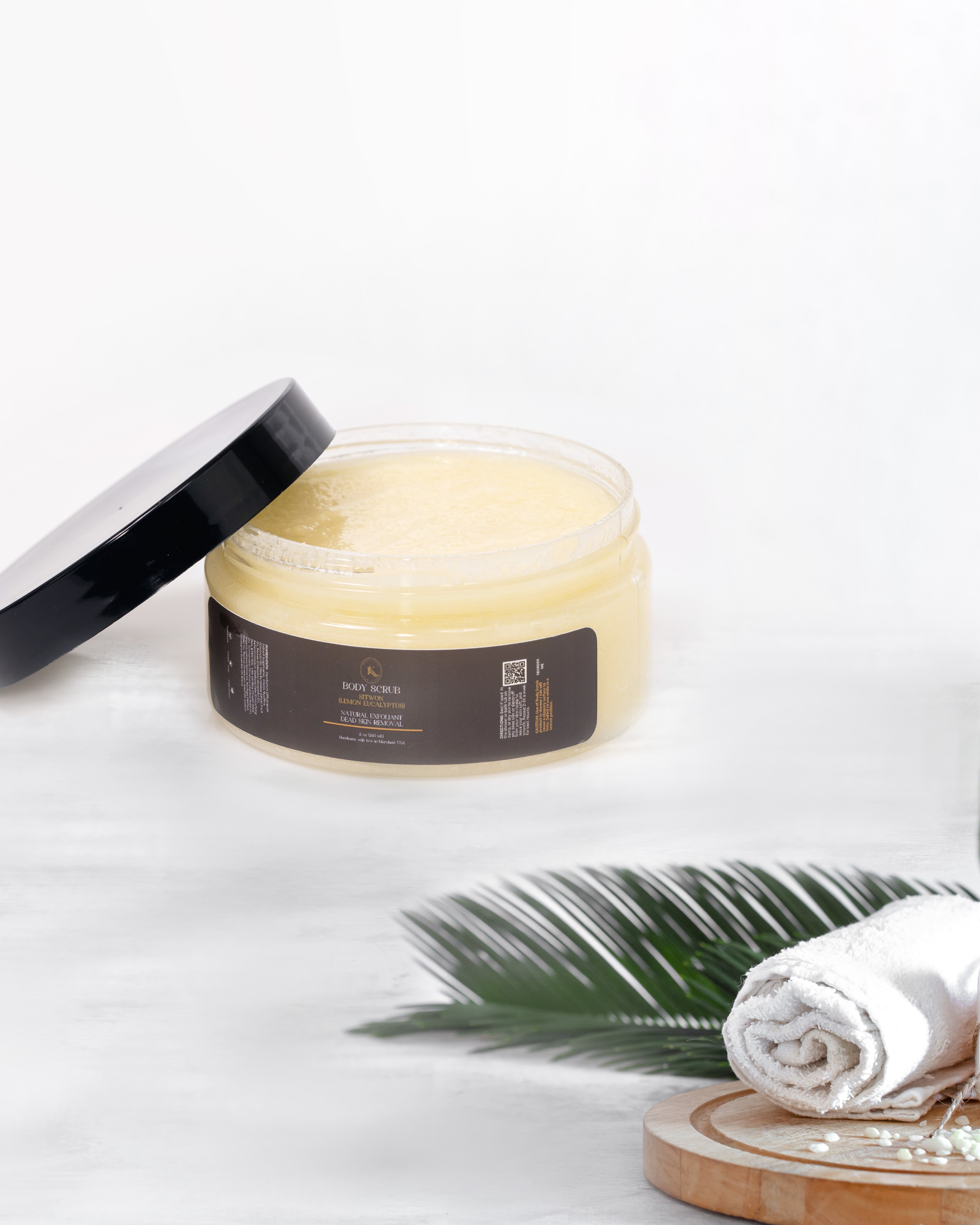 body scrub; exfoliant; exfoliation; sugar scrub; plant-based body scrub; lemon scrub