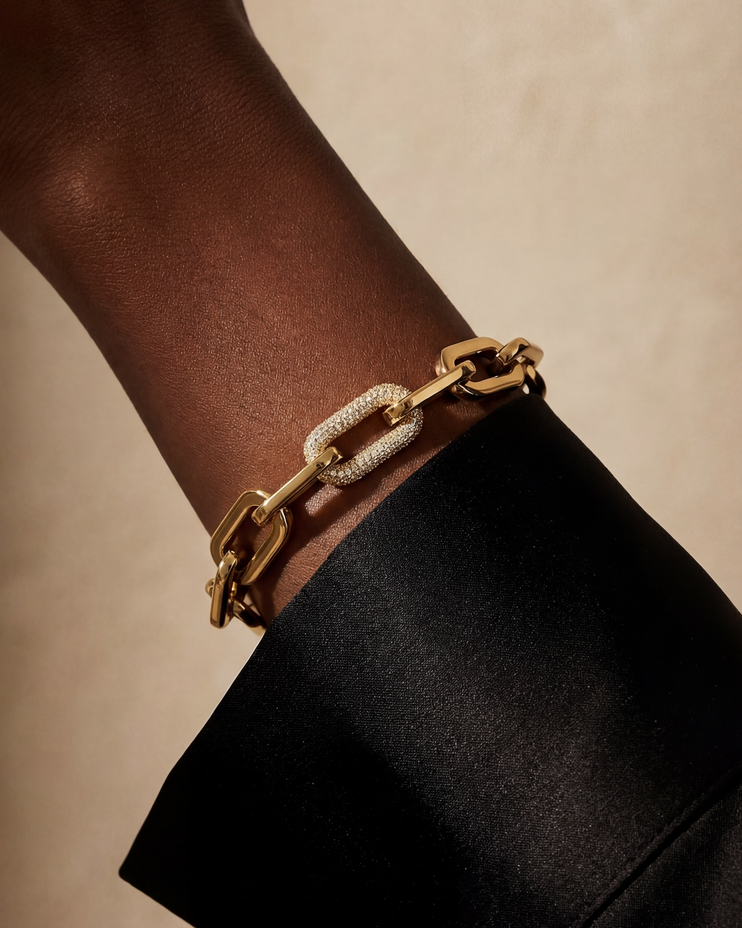 Daphne Link Bracelet by Ora Ana worn on the wrist