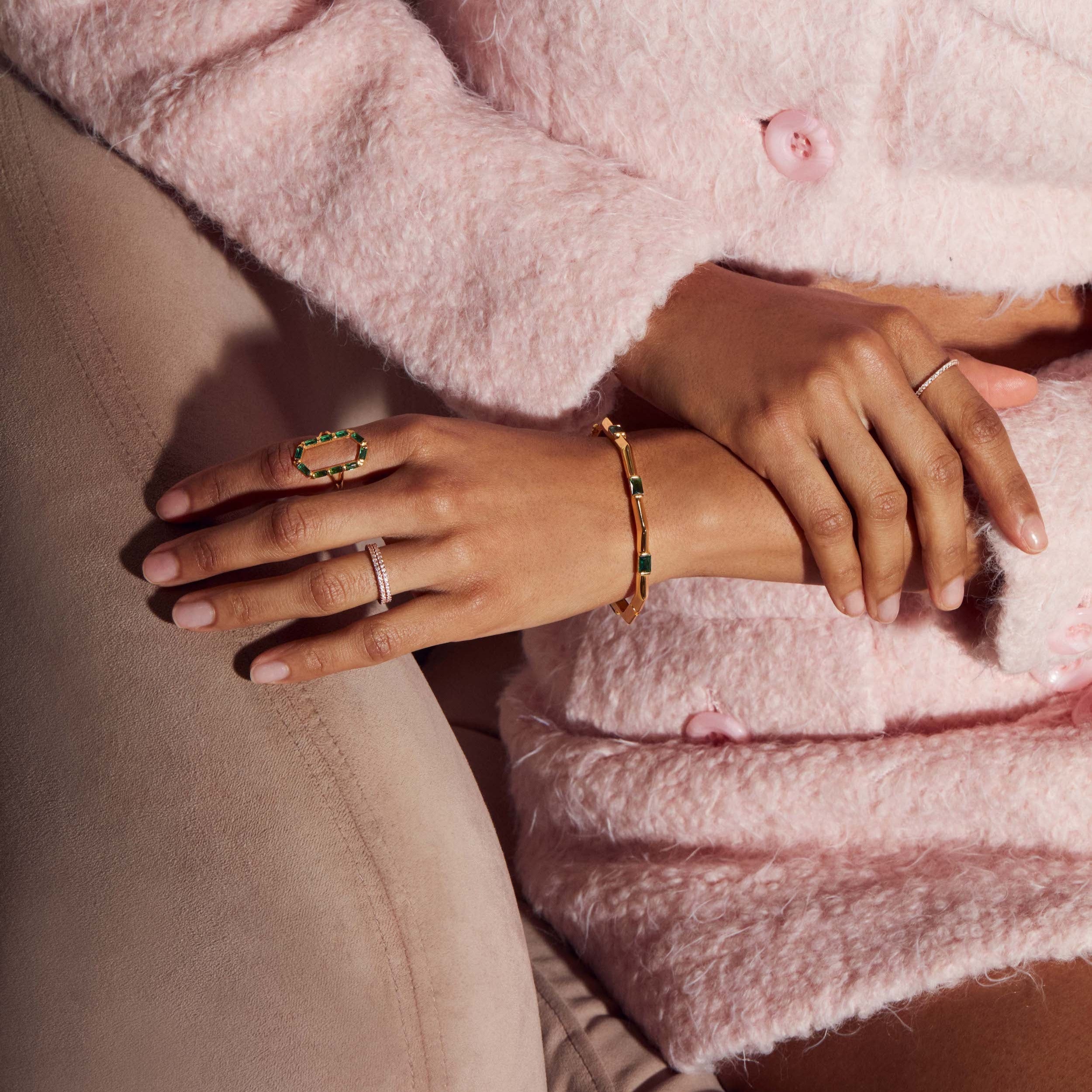Ora Ana James Ring styled on the hand